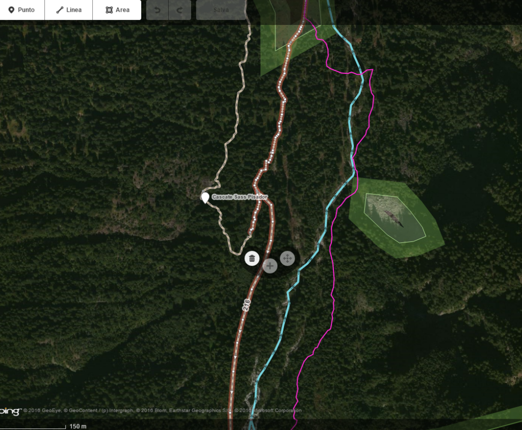 Su OSM il sentiero è addirittura segnato sull'altro versante rispetto al sentiero reale! (in viola la traccia GPS)